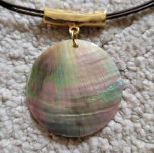 NWT Cookie Lee Shell Necklace